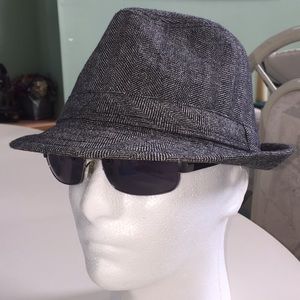 Impermeable Dobb Hat